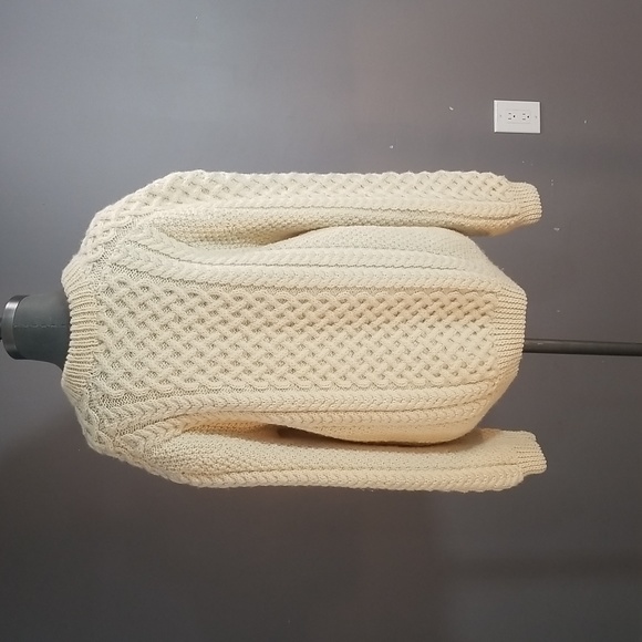 Gorgeous expertly hand knit aran/Irish/cable sweater ivory wool pure beauty! - Picture 4 of 14